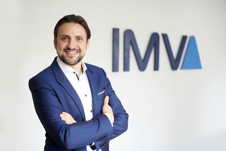 Mag. (FH) Markus Woratschek